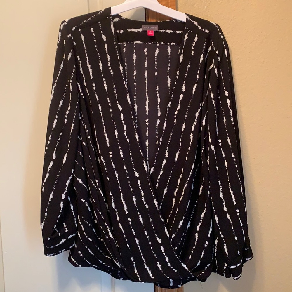 Vince Camuto blouse